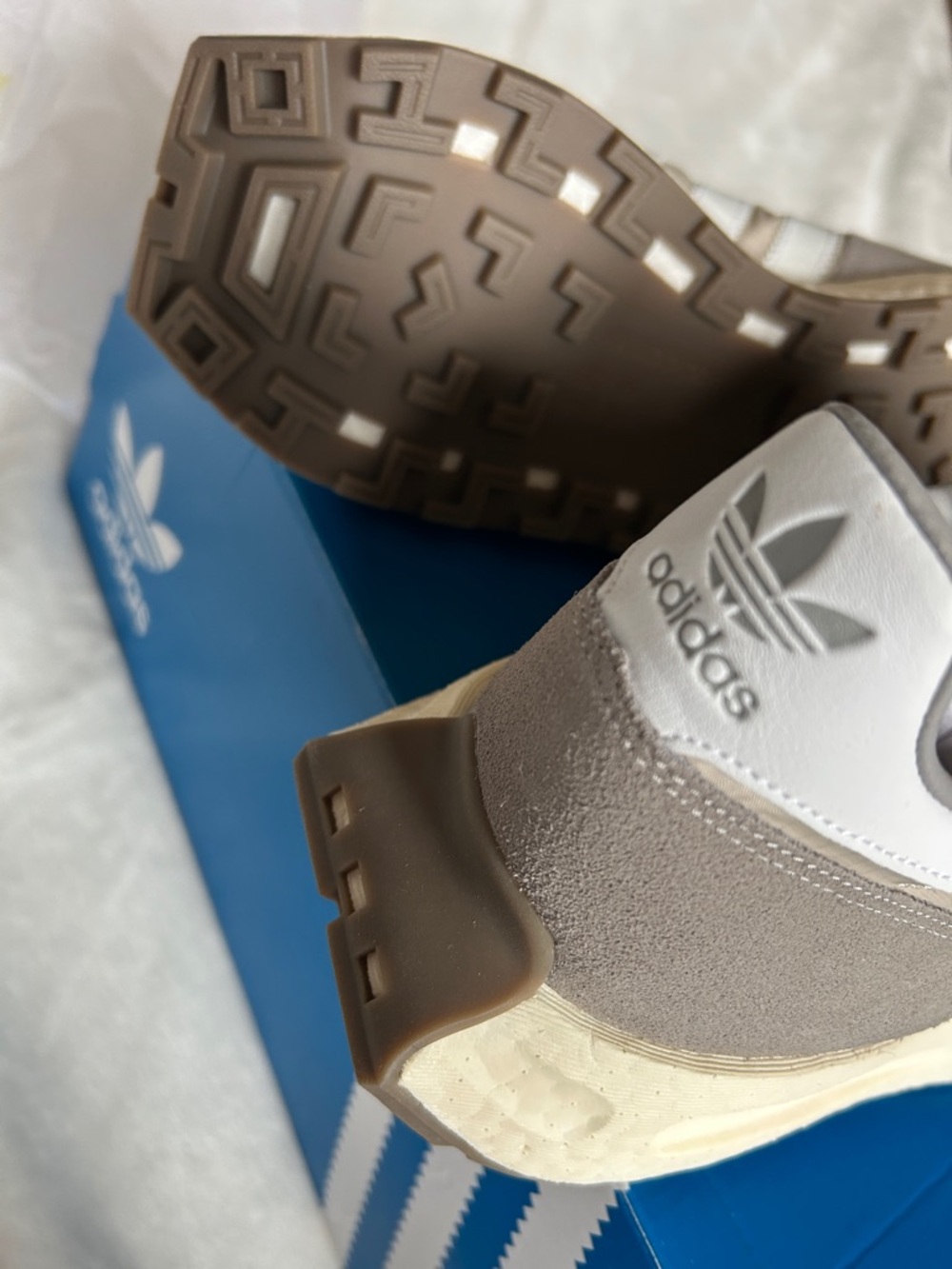 adidas Men’s Taupe and White Classic Runner Sneakers - Picture 8 of 8